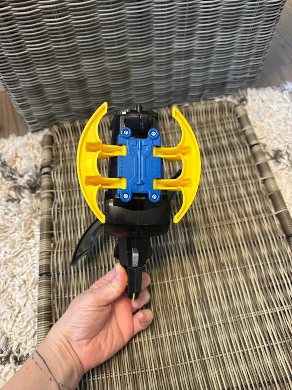Imaginext DC Super Friends Batman Figure & Bat Helicopter Claw Copter